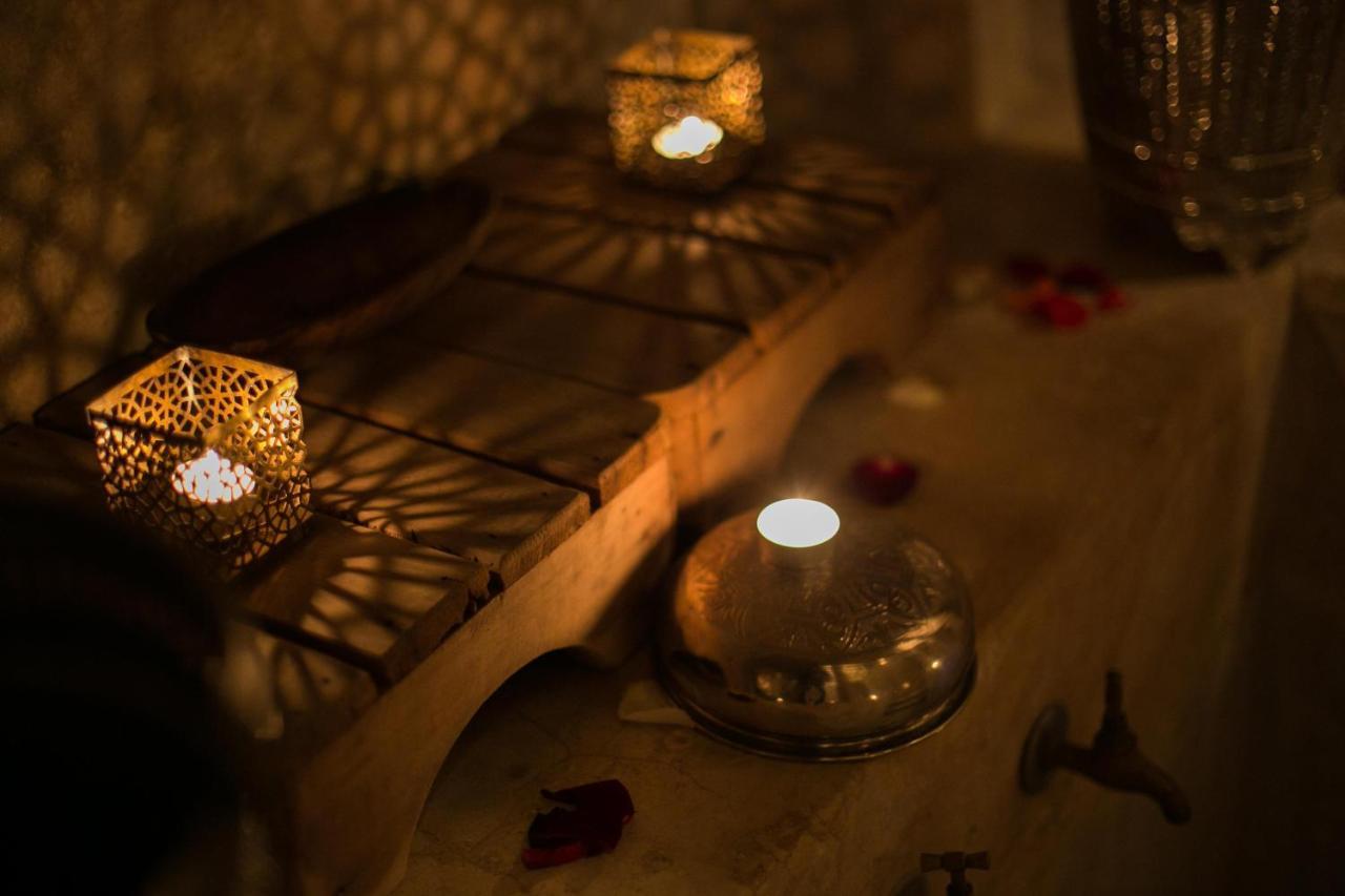 Riad Les Oudayas Fez Buitenkant foto