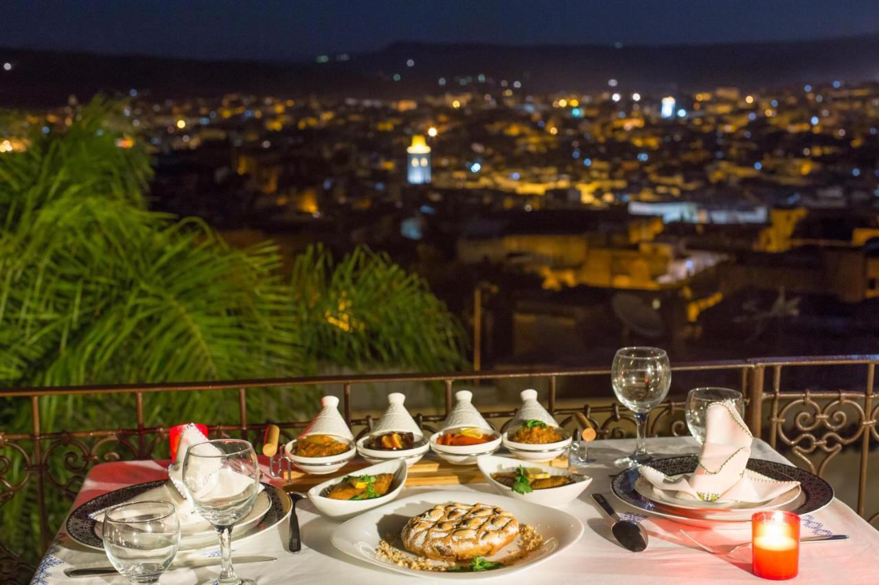 Riad Les Oudayas Fez Buitenkant foto